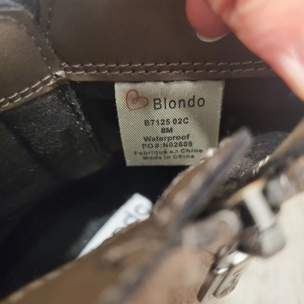 Blondo Taupe Ankle Boot Suede